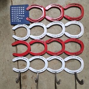 Patriotic Horseshoe Wall Decor